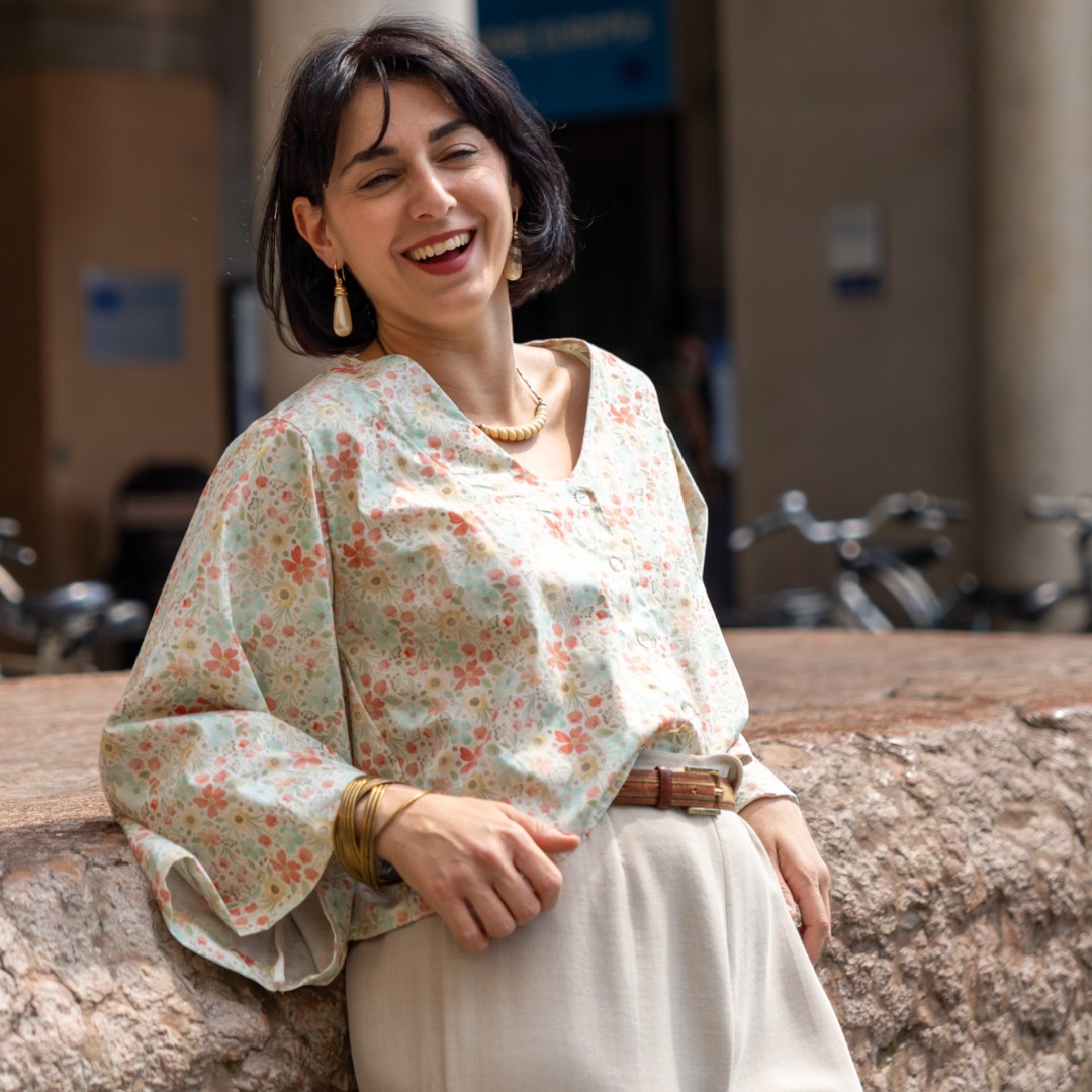 Foto-260-Photoroom Camicia beige a fiorellini