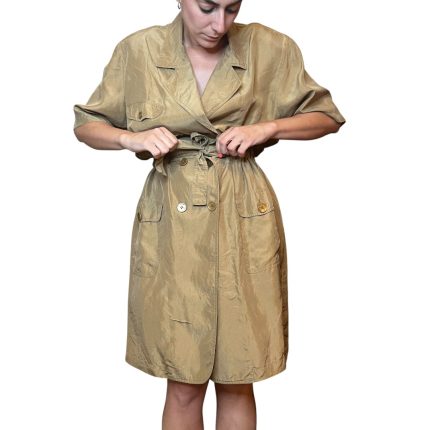 Abito in seta beige