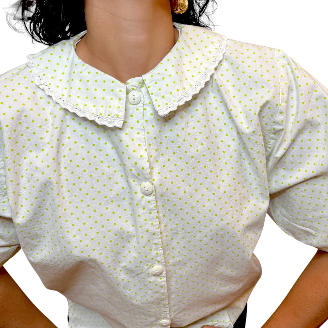 IMG_3956-Photoroom Camicia bianca a pois verdi