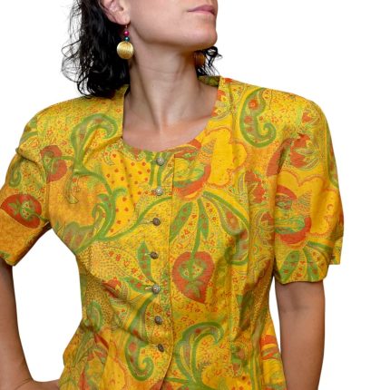Camicia gialla con spalline