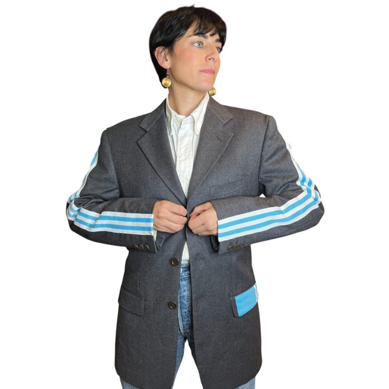 Blazer grigio con inserti azzurri