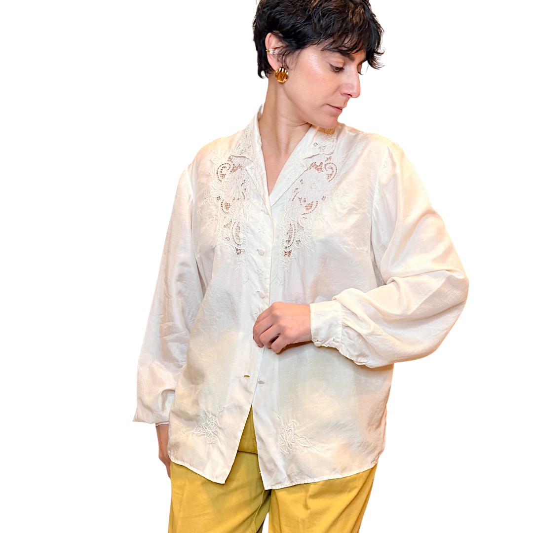 IMG_7716 Camicia vintage in seta ricamata