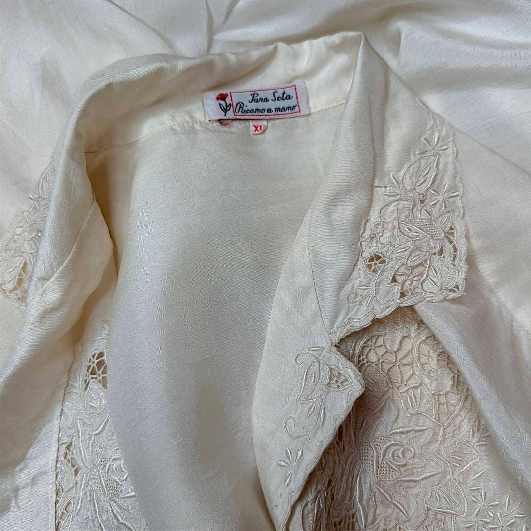 IMG_7766 Camicia vintage in seta ricamata