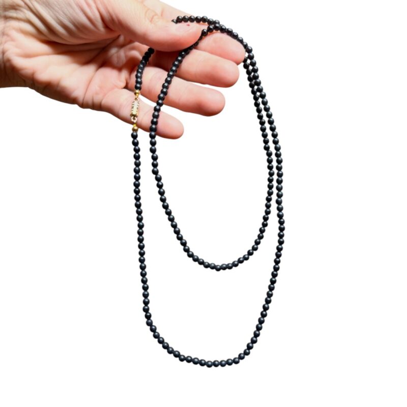 Collana vintage nera sottile
