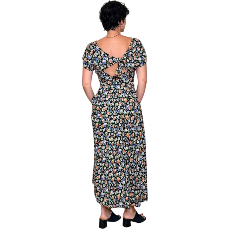 Abito vintage nero a fiorellini - 100% viscosa