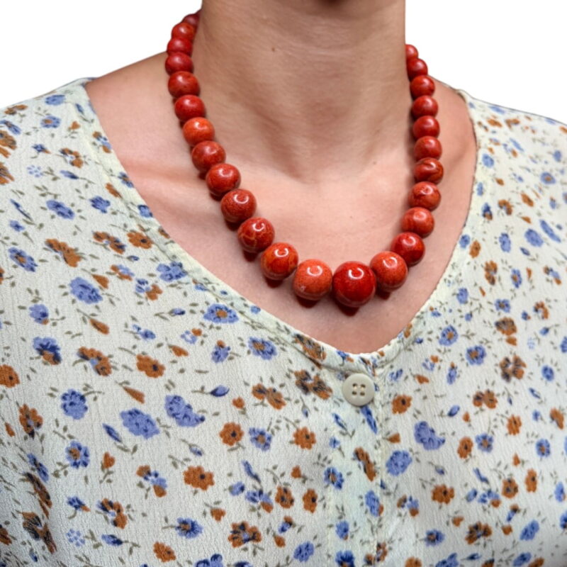 Collana vintage rossa