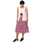 Top vintage bianco con bottoni