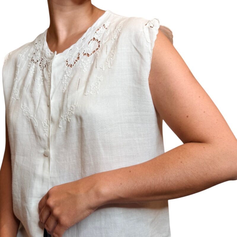 Camicia vintage bianca ricamata