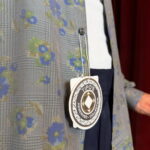 Camicia vintage grigia a fiori