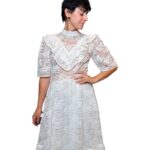 Abito vintage in pizzo bianco