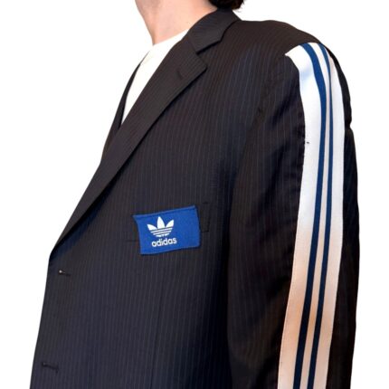 Vintage Groove Upclycling - Blazer nero gessato - inserti Adidas blu petrolio