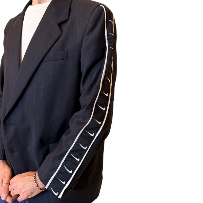 Vintage Groove Upcycling - Blazer nero - inserti Nike logo